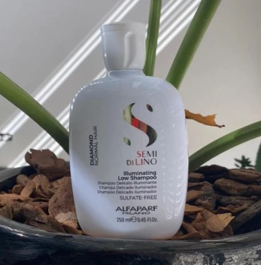 Imagem Alfaparf Iliuminating Low Shampoo 250ml